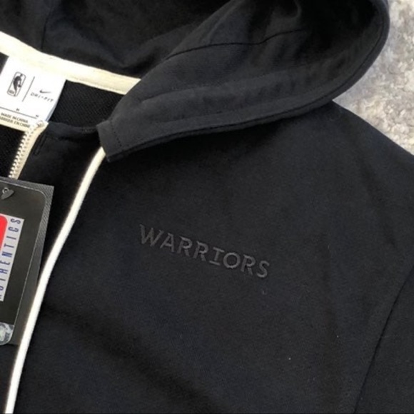 ✔️NWT✔️ NIKE Warriors Standard Issue NBA Hoodie - Picture 4 of 11